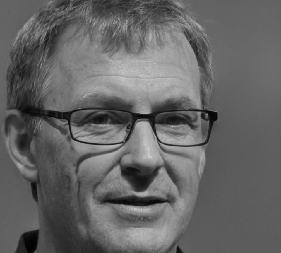 Портрет Іллі Василенка, провідного інструктора з веб-доступності